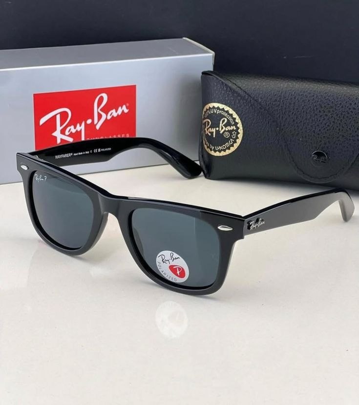 Ray-Ban Wayfarer