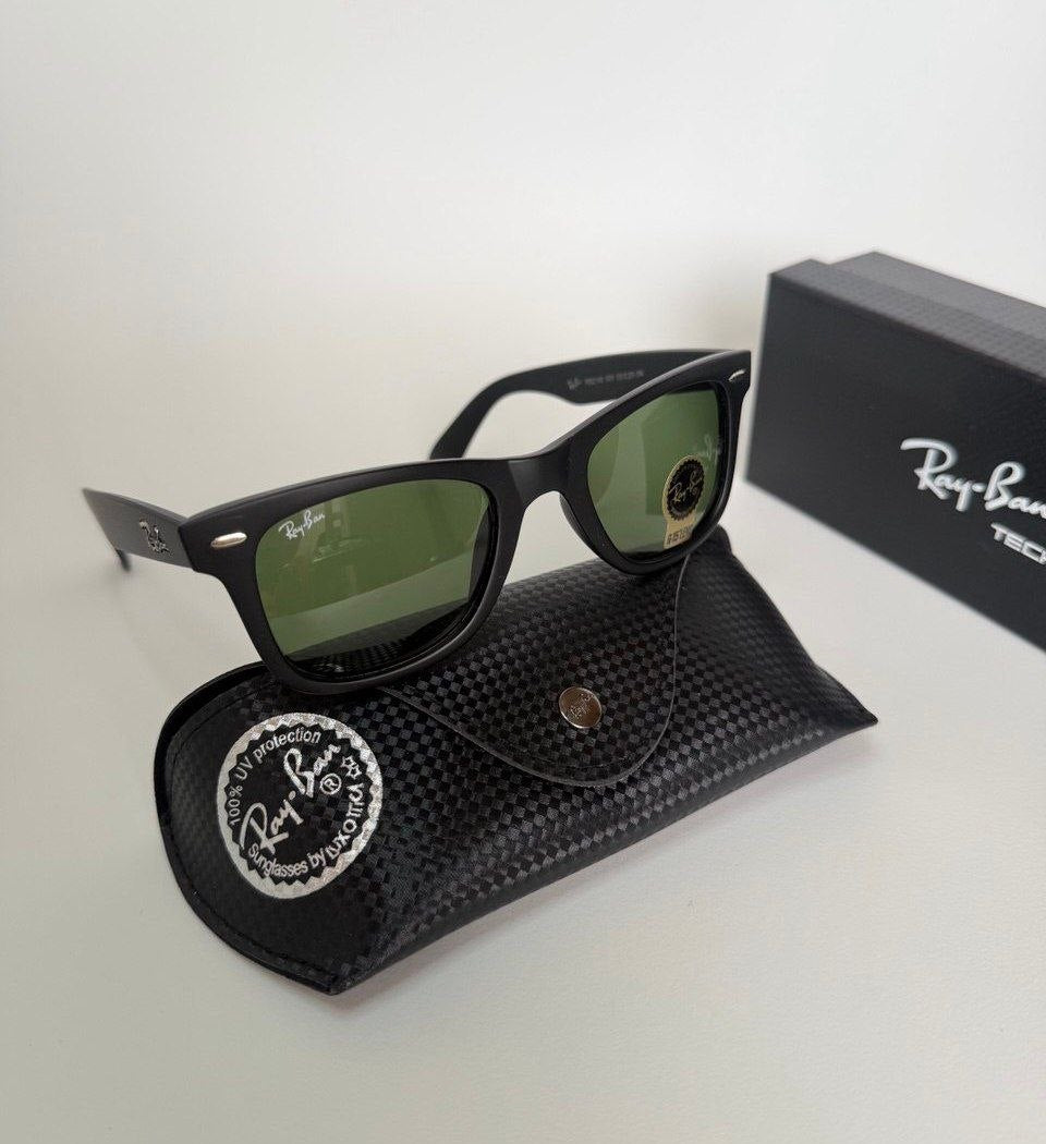 R.B Wayfarer Matte Black